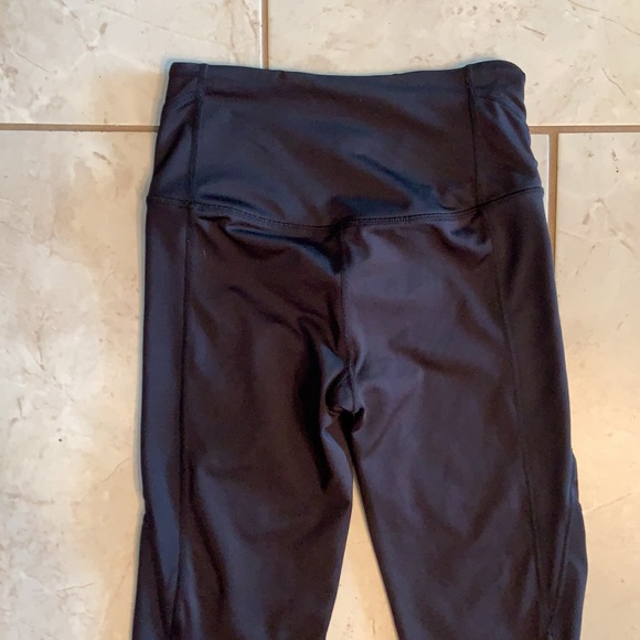 Free People Movement Hi Rise Performance Legging - Picture 8 of 9